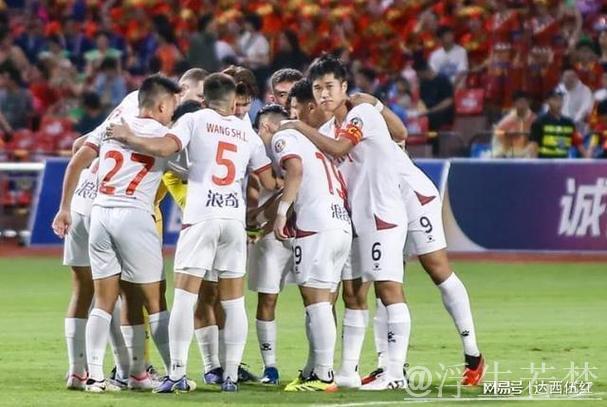 准入危机！又1中甲豪门欠薪严重：近6年已有47队解散！